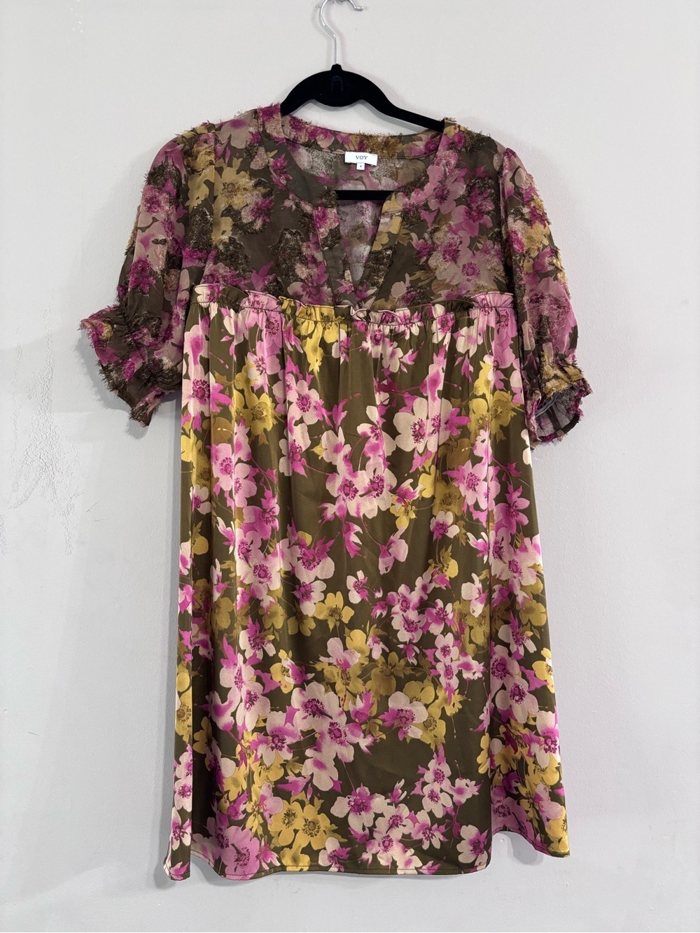 Voy Floral Mixed-Media Shift Dress in Olive, Pink & Yellow‎